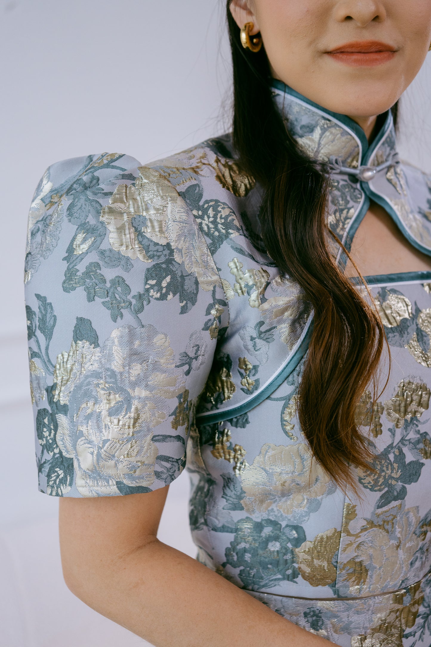 Blooming Hua Top in Silver Blue Lake