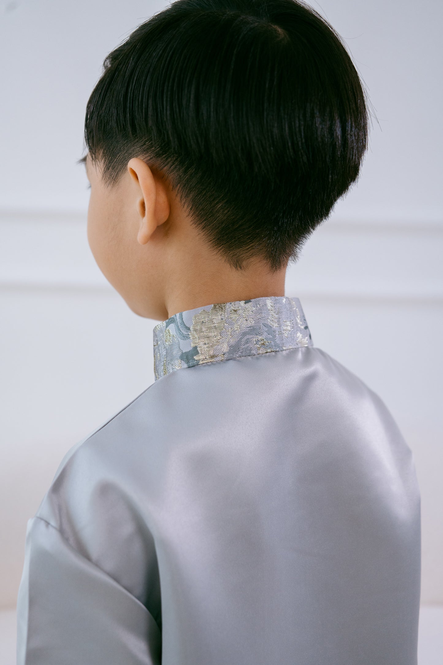 Little Yun Top in Silver Blue Lake
