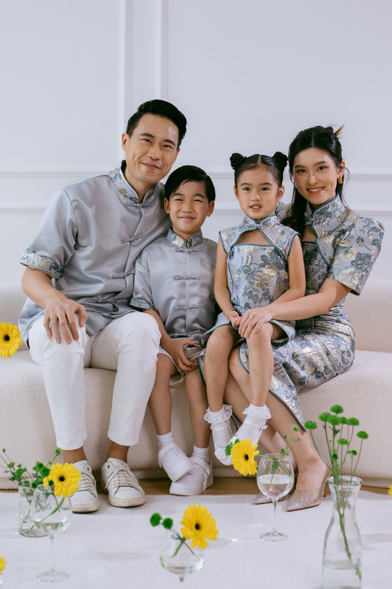 Little Yun Top in Silver Blue Lake