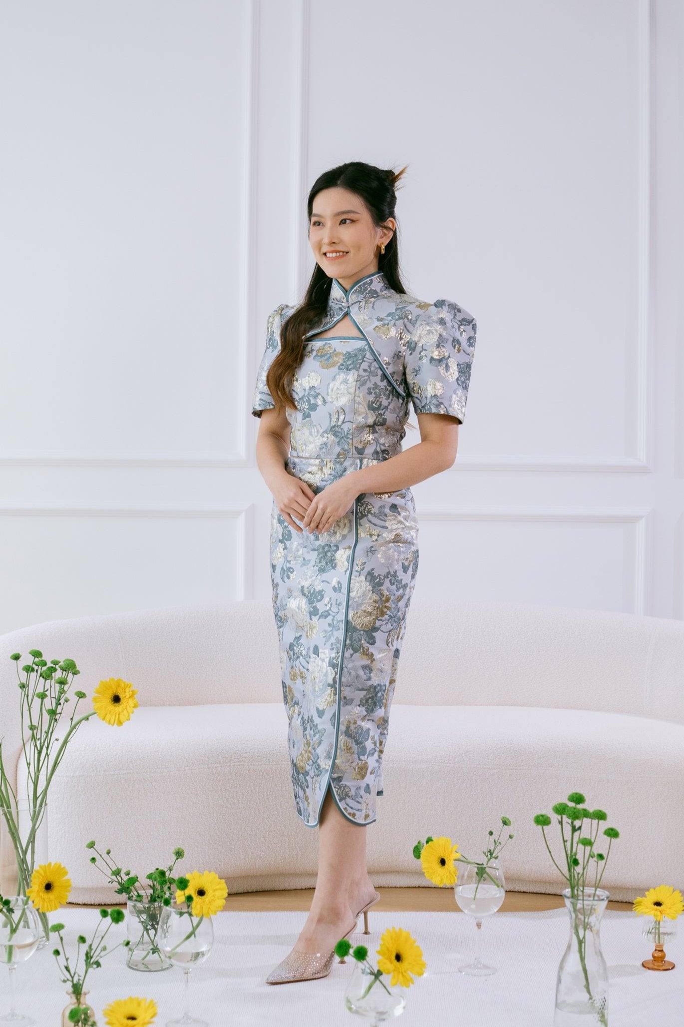 Blooming Hua Top in Silver Blue Lake