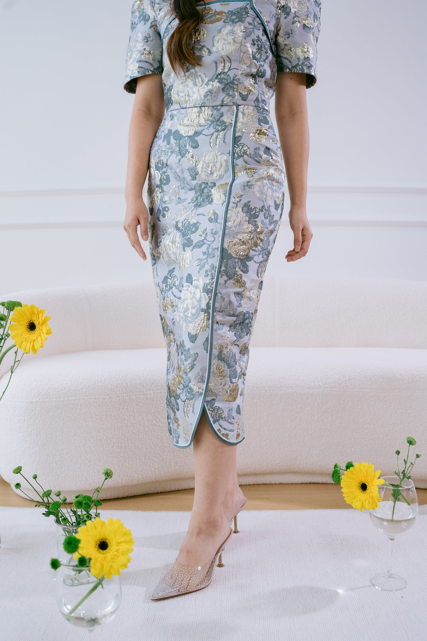 Blooming Hua Skirt in Silver Blue Lake