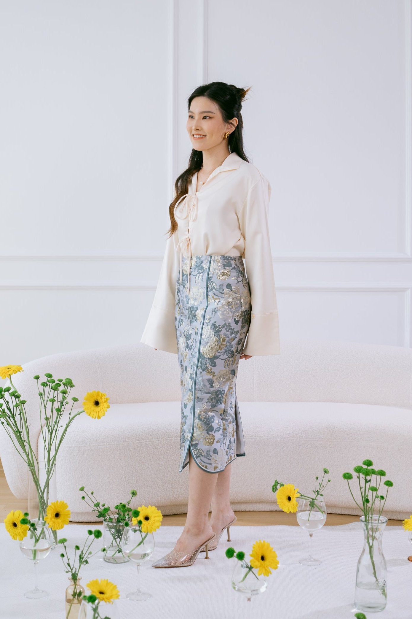 Blooming Hua Skirt in Silver Blue Lake